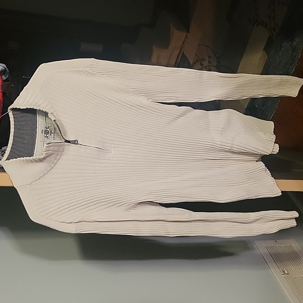 Express Men's Sweater like new